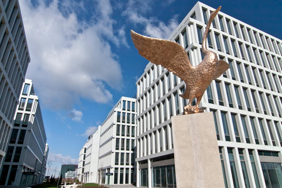 Insolvent Swan Office Park in Pipera gets sold for EUR 30.3 mln to Smartown Investments Insolvent Swan Office Park in Pipera gets sold for EUR 30.3 mln to Smartown Investments